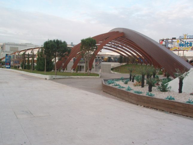 AVENUE